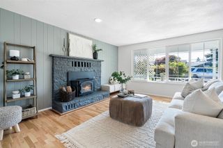 1102 Paradise Parkway, Fircrest, WA 98466