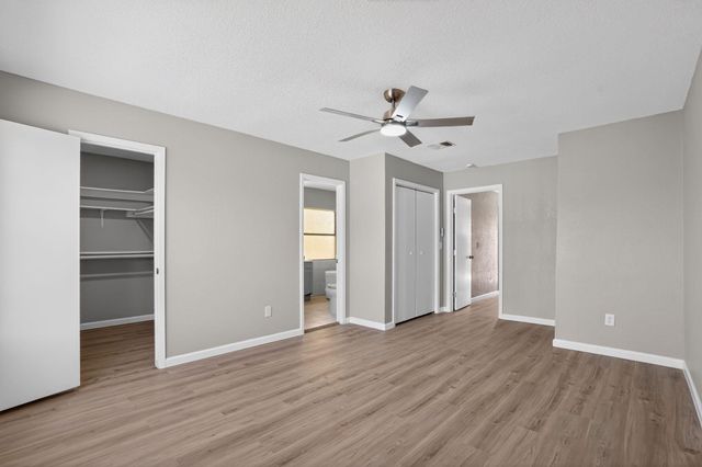 5103 Devon Green Drive, Katy, TX 77449