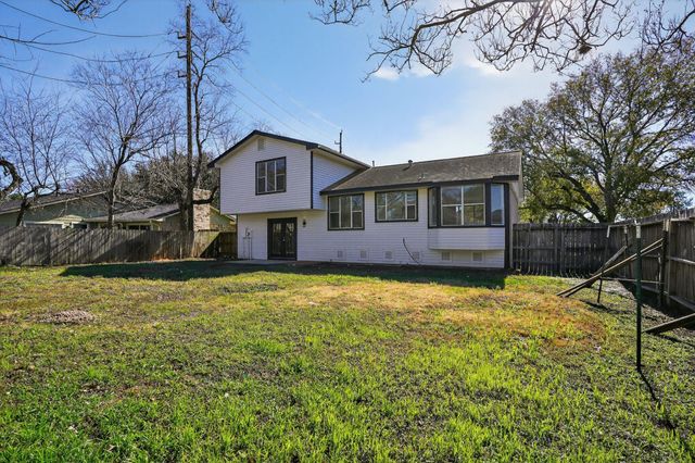 5103 Devon Green Drive, Katy, TX 77449