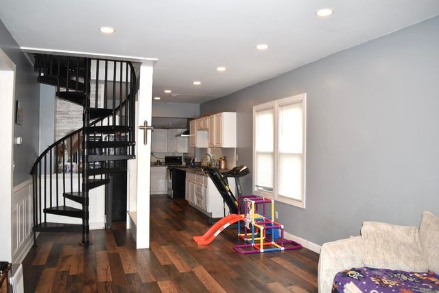 411 19th Street West, Huntington, WV 25704