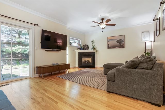 13 Junction Lane 13, Hamilton, MA 01982