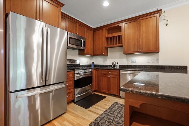 13 Junction Lane 13, Hamilton, MA 01982
