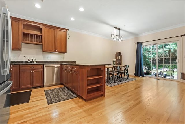 13 Junction Lane 13, Hamilton, MA 01982