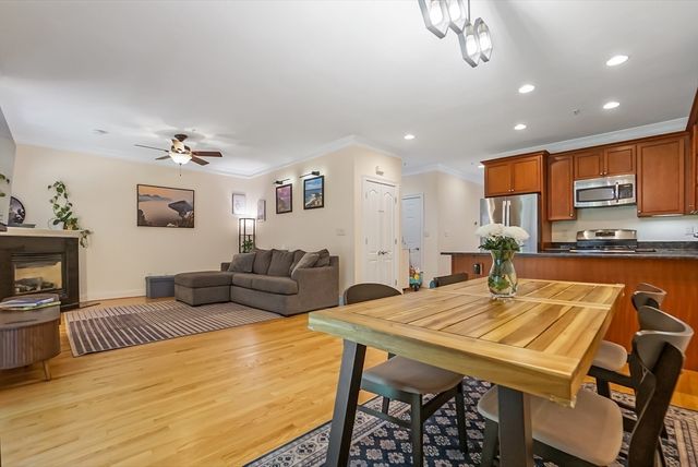 13 Junction Lane 13, Hamilton, MA 01982