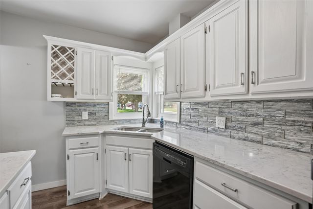 3700 37th Street, Des Moines, IA 50310