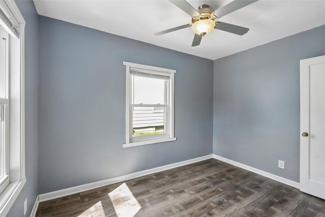 3700 37th Street, Des Moines, IA 50310