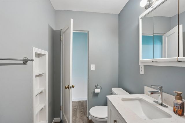 3700 37th Street, Des Moines, IA 50310