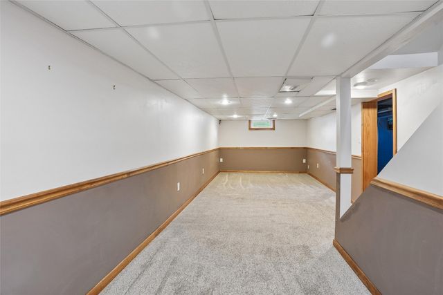 3700 37th Street, Des Moines, IA 50310