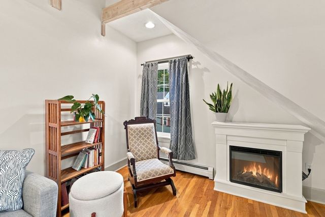 43 Hawkes Street 3, Marblehead, MA 01945