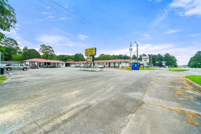 3158 Martha Berry NE Highway, Rome, GA 30165