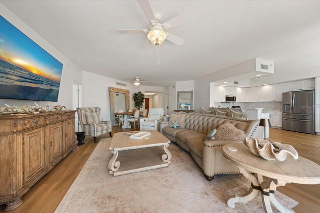 521 MANDALAY AVENUE 701, Clearwater Beach, FL 33767