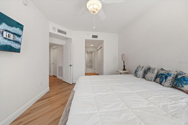 521 MANDALAY AVENUE 701, Clearwater Beach, FL 33767