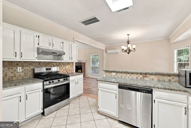 10870 Willow Meadow Circle, Alpharetta, GA 30022