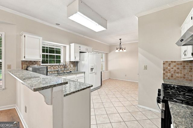 10870 Willow Meadow Circle, Alpharetta, GA 30022