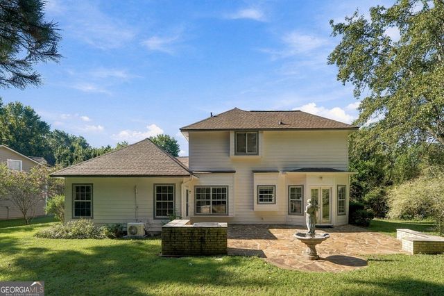 10870 Willow Meadow Circle, Alpharetta, GA 30022