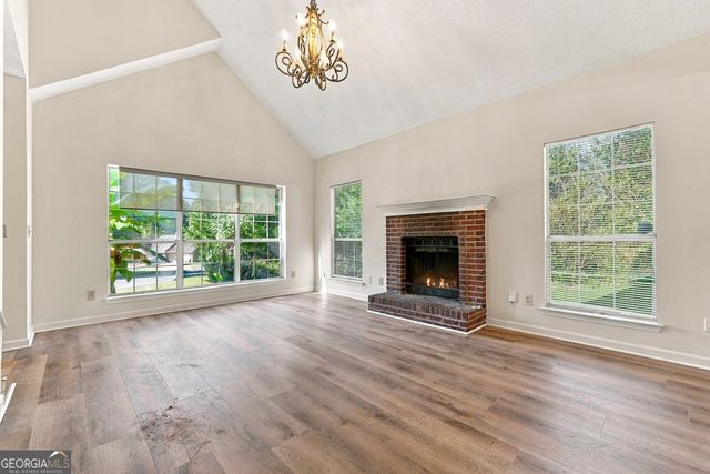 10870 Willow Meadow Circle, Alpharetta, GA 30022
