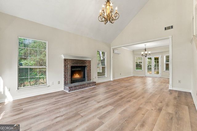 10870 Willow Meadow Circle, Alpharetta, GA 30022
