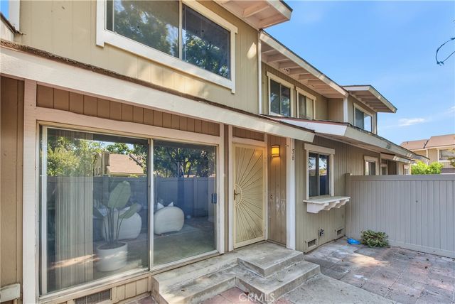 3160 E Palm 56, Fullerton, CA 92831
