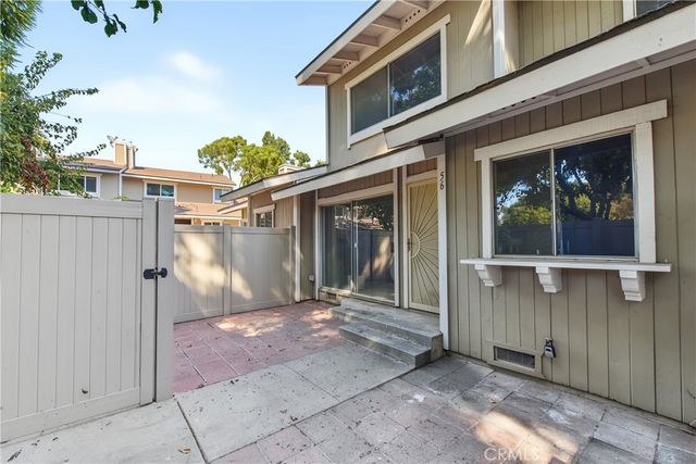 3160 E Palm 56, Fullerton, CA 92831