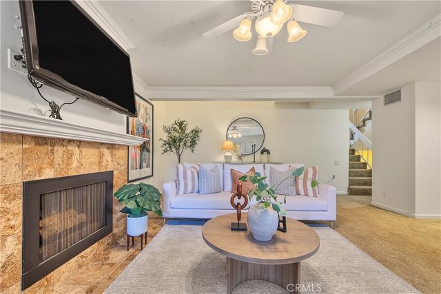 3160 E Palm 56, Fullerton, CA 92831