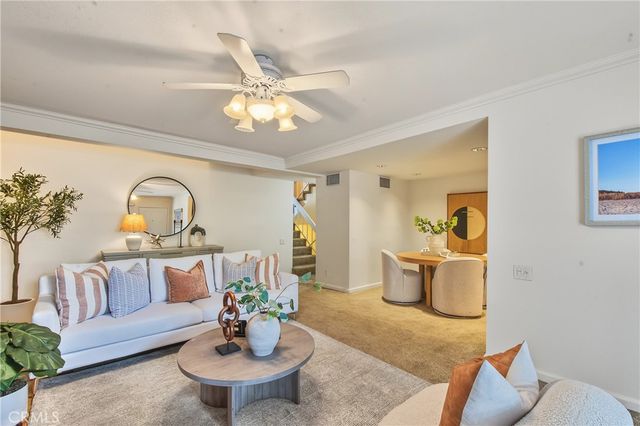 3160 E Palm 56, Fullerton, CA 92831