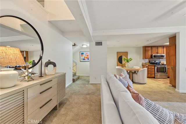 3160 E Palm 56, Fullerton, CA 92831