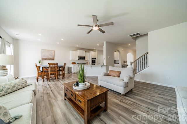 5542 Soft Shell Drive, Lancaster, SC 29720