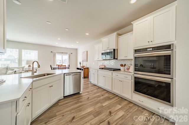 5542 Soft Shell Drive, Lancaster, SC 29720