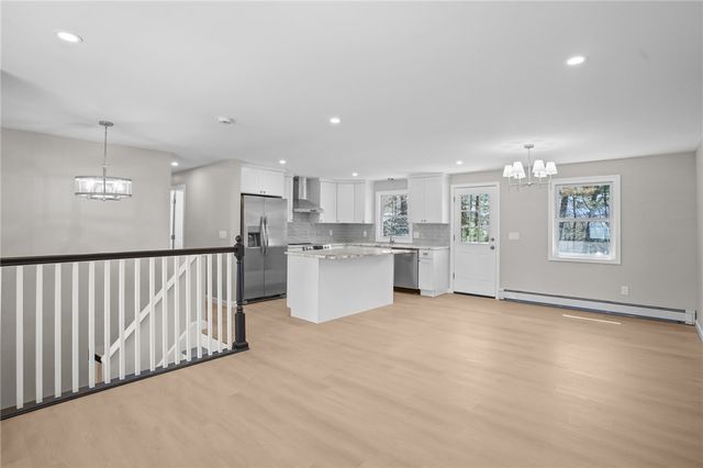 62 Bishop Hill Road, Johnston, RI 02919