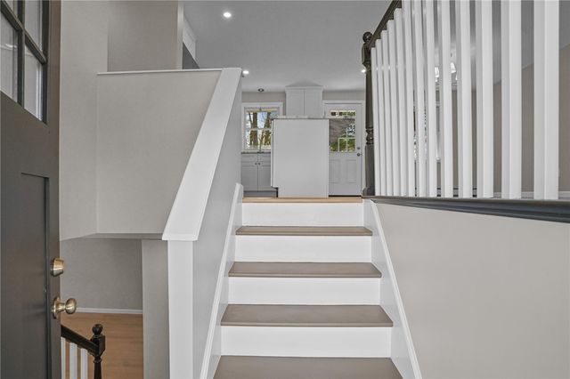 62 Bishop Hill Road, Johnston, RI 02919