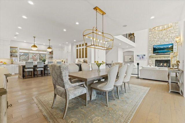 52960 Trailwood Drive, South Lyon, MI 48178