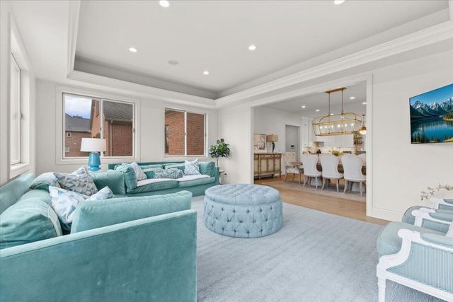 52960 Trailwood Drive, South Lyon, MI 48178