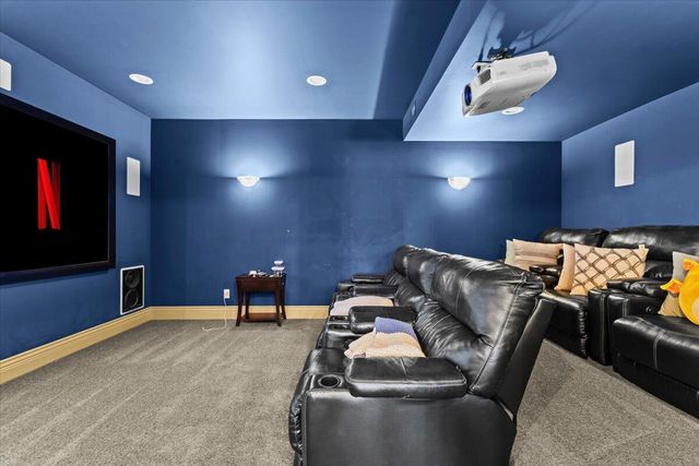 52960 Trailwood Drive, South Lyon, MI 48178