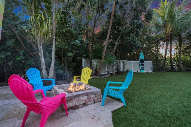 1110 Kriss Lane, Jupiter, FL 33458