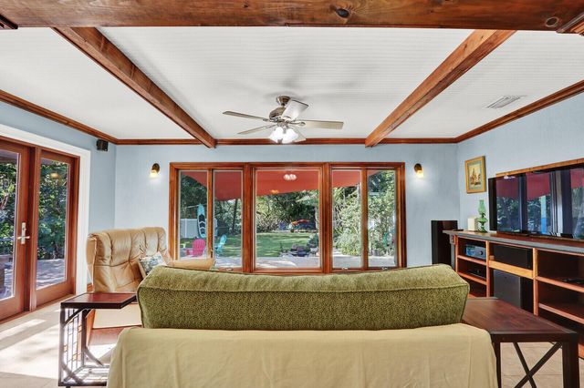 1110 Kriss Lane, Jupiter, FL 33458