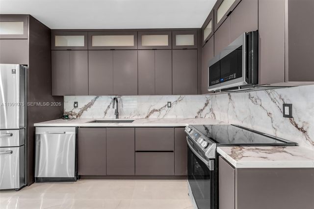 7920 SW 132nd St, Pinecrest, FL 33156