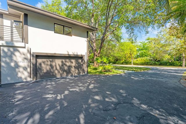 7920 SW 132nd St, Pinecrest, FL 33156