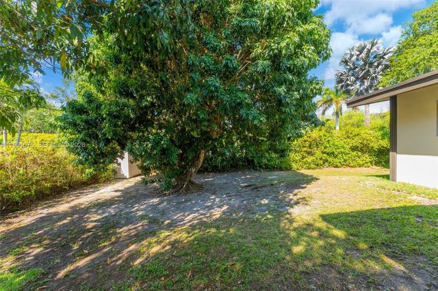 7920 SW 132nd St, Pinecrest, FL 33156