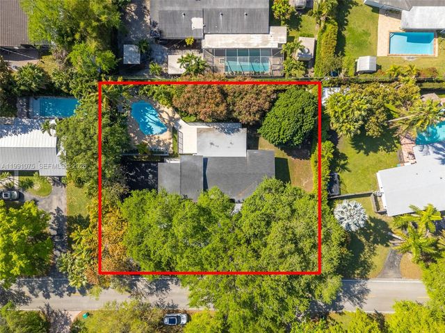 7920 SW 132nd St, Pinecrest, FL 33156