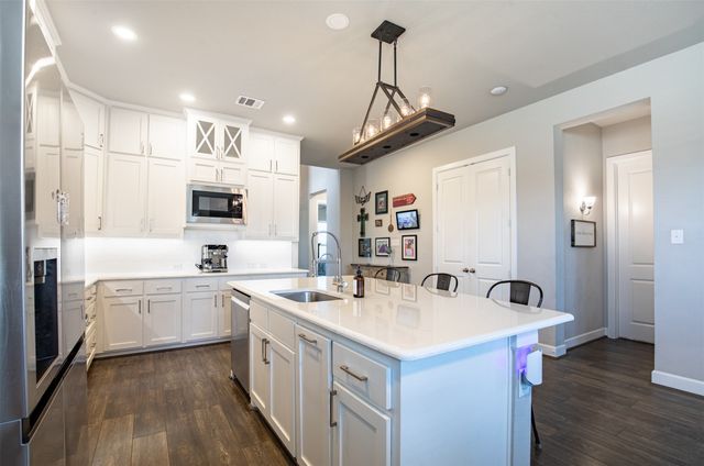 721 Matchbox Street, Argyle, TX 76226