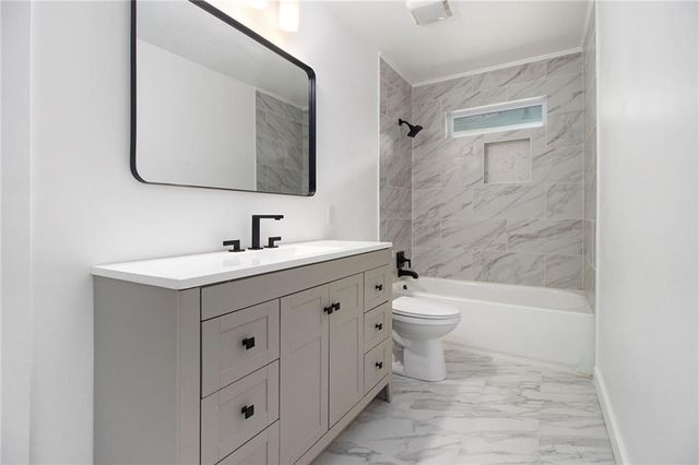 2537 Baker NW Road, Atlanta, GA 30318