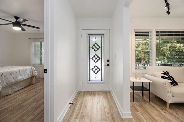 2537 Baker NW Road, Atlanta, GA 30318