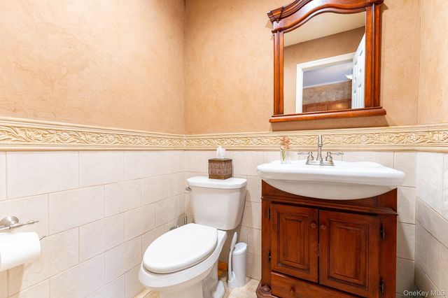 33-28 155th Street, Flushing, NY 11354
