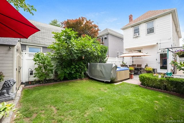 33-28 155th Street, Flushing, NY 11354