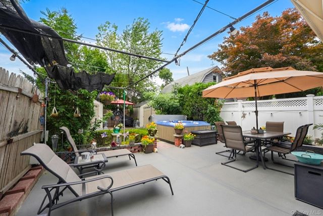 33-28 155th Street, Flushing, NY 11354
