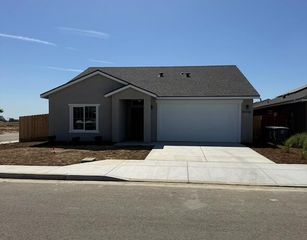 30705 Emden Road, Goshen, CA 93227