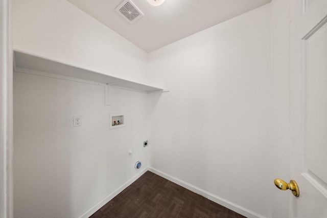 2005 Floral Ct, Modesto, CA 95356