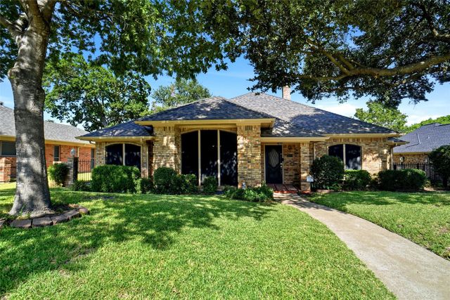 220 Toler Drive, Mesquite, TX 75149