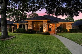 220 Toler Drive, Mesquite, TX 75149