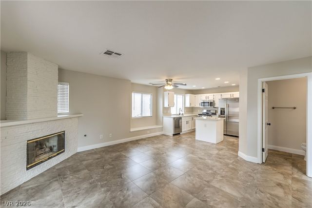 1801 Villa Vista Way, Las Vegas, NV 89128